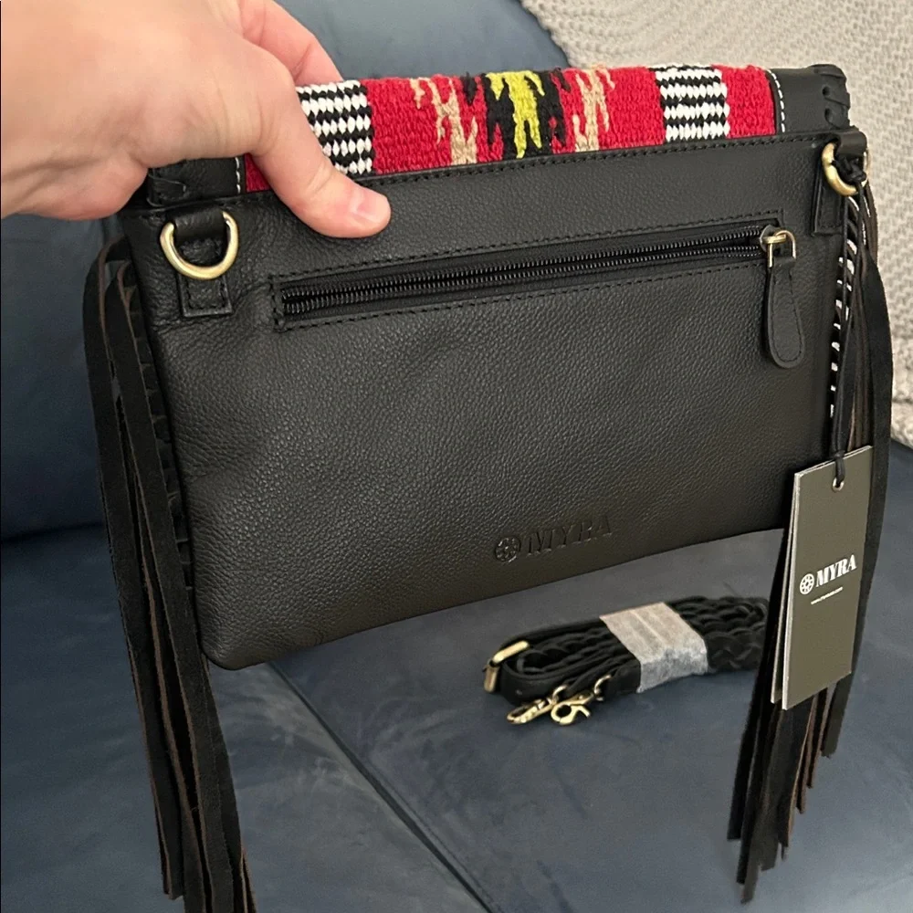 New Myra Bag Black Genuine Leather Crossbody with Aztec Rug & Fringe - Picture 6 of 12